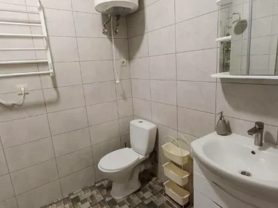 Rent 1-bedroom apartment 39 sq m 3/28 floor