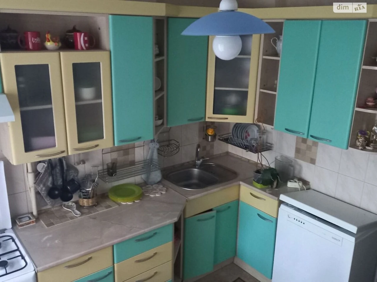 Long-Term Rental Apartment "Parus"