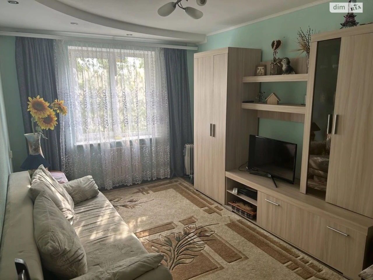 Long-Term Rental Apartment "Parus"