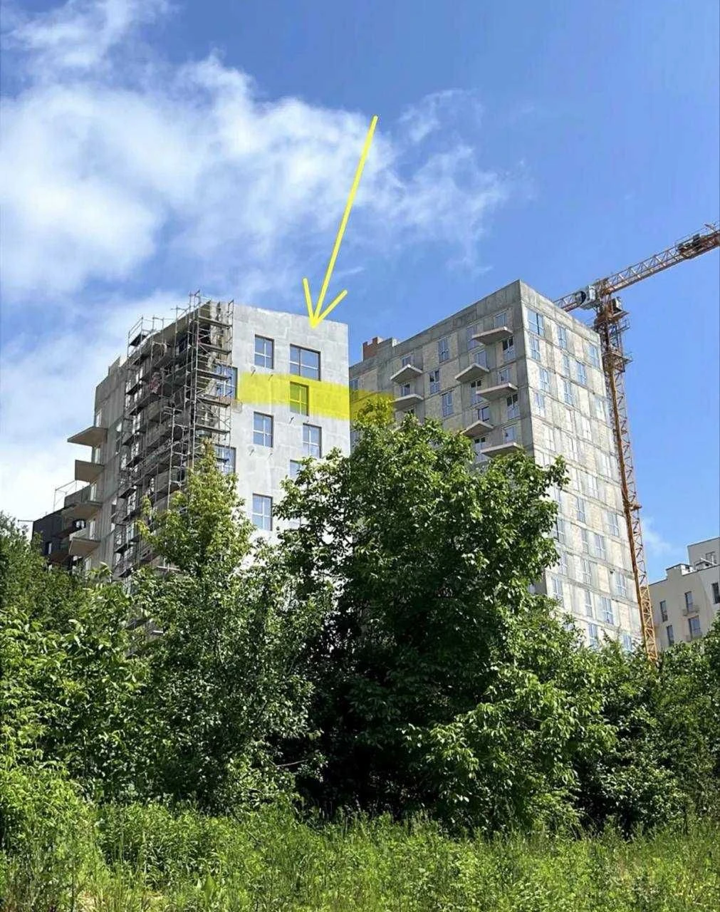 Studio apartment for sale in the Viking Hills residential complex on Shchurata Street