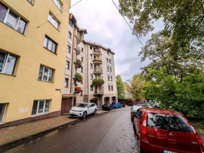Квартира. Львів, Іларіона Свєнціцького вул.