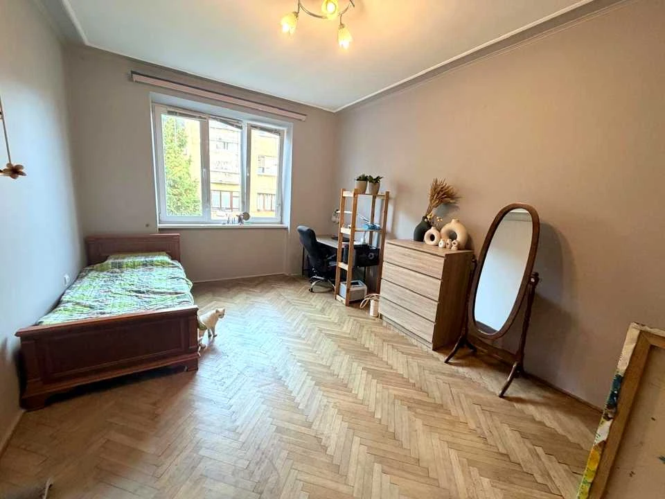 Квартира. Львів, Глибока вул.