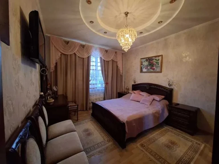 Продається 3-кімнатна квартира 94 м2 в ЖК «Алексеевский», проспект Людвіга Свободы, 50