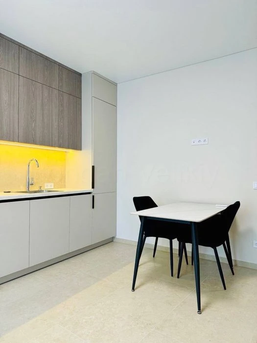Продаж 1к квартири з ремонтом/ ЖК Кристал/ Crystal/47 м2/Тер
