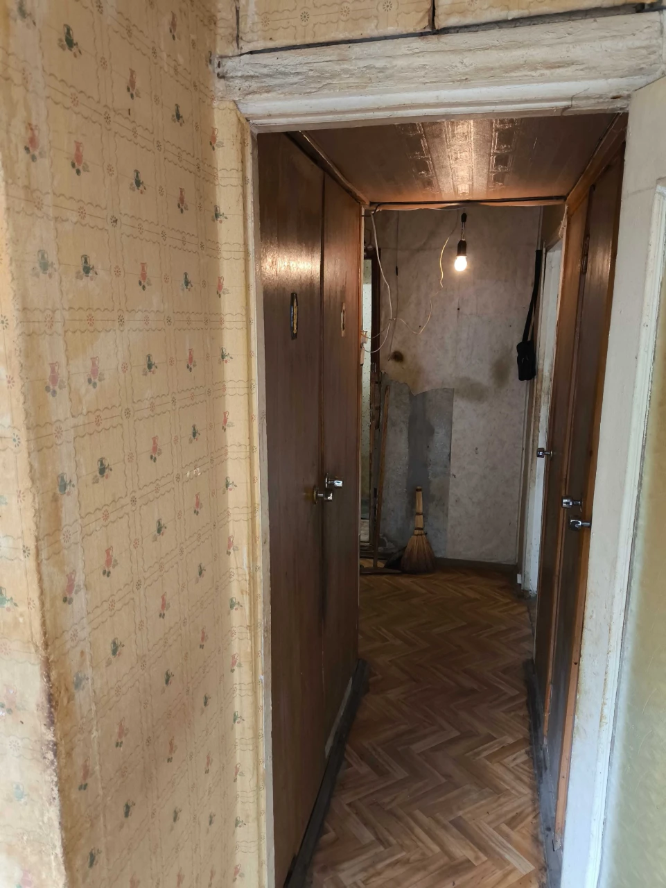 Квартира 13000$. Метро