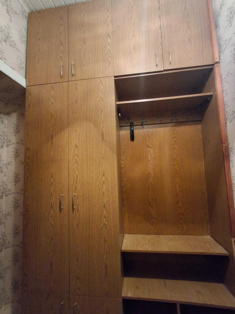 Продається 2-кімнатна квартира в центрі. Ярослава Мудрого