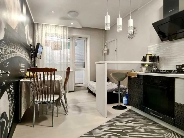 Apartment. Kharkiv, Salthivske Shose