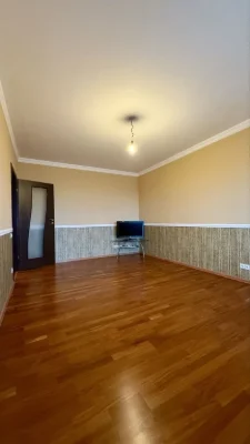 Sale of 2 rooms, 11th district, Left Bank