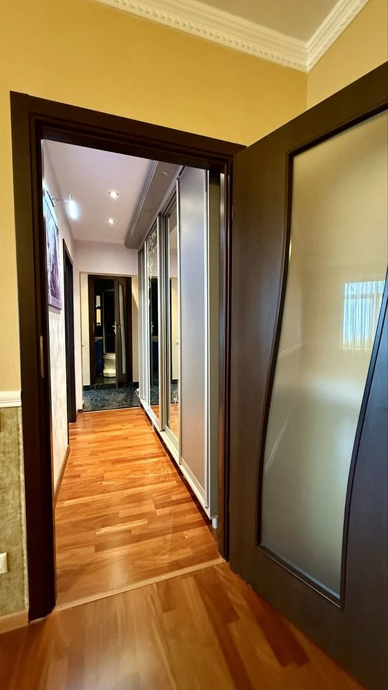 Sale of 2 rooms, 11th district, Left Bank