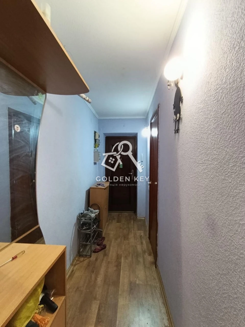 Продаж 3-кімнатної квартири в будинку