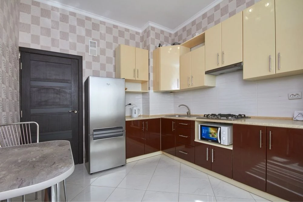 Продаж двокімнатної квартири, вул. С. Бандери, 35