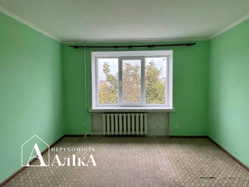 For Sale: 2-bedroom apartment with good layout