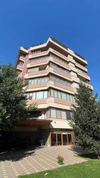 Продам элитную квартиру в клубном доме Премиум класса в центр