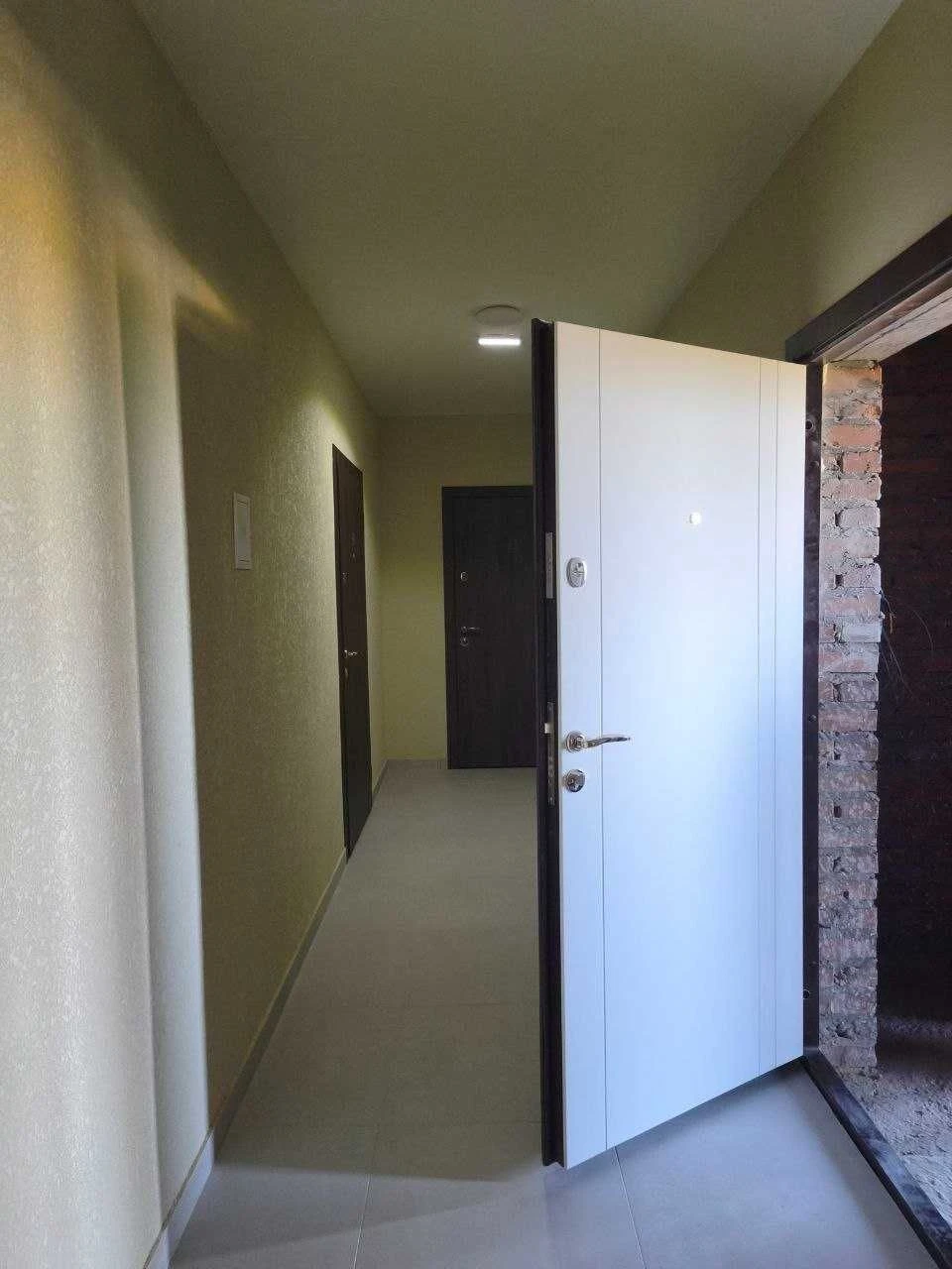 Продажа 1-комнатной квартиры 35,8, дом с укрытием, без комиссии