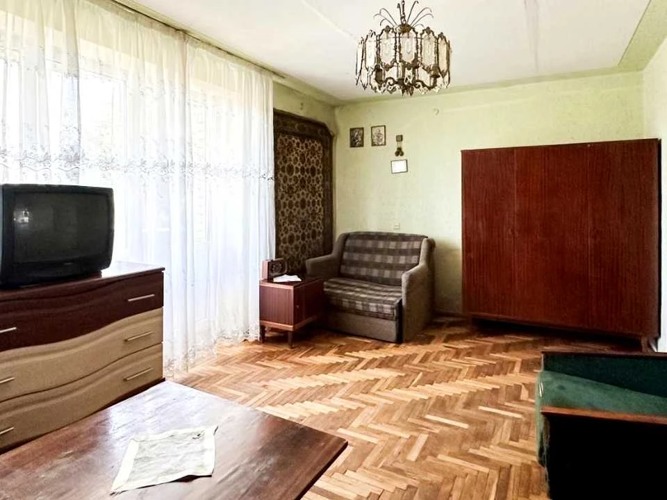 Квартира. Стебник, Петра Мекелити ул.