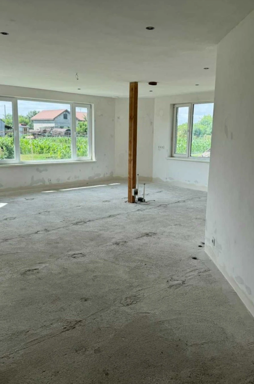 House for Sale. New Construction. Kamenkoe. Left Bank. Put into use.