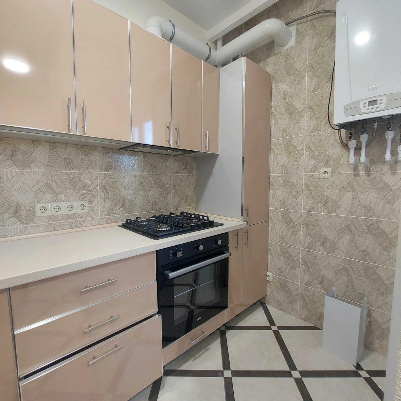 Sale of a 2-bedroom apartment in a new building in the city center