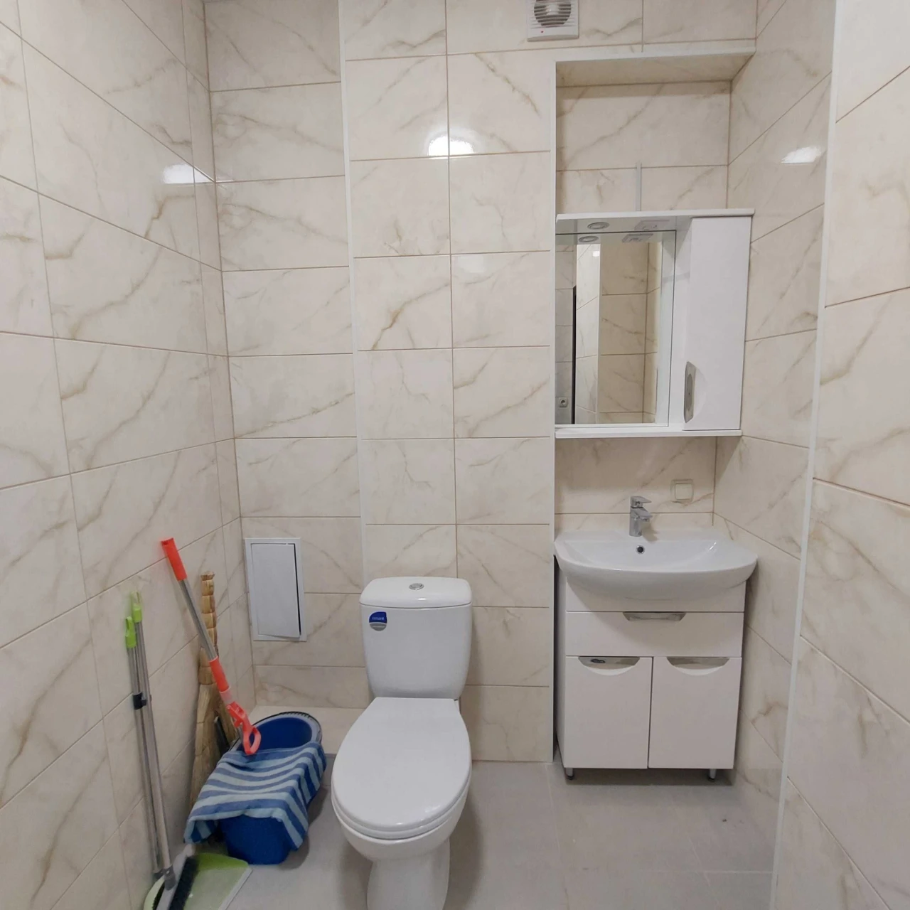 Sale of a 2-bedroom apartment in a new building in the city center