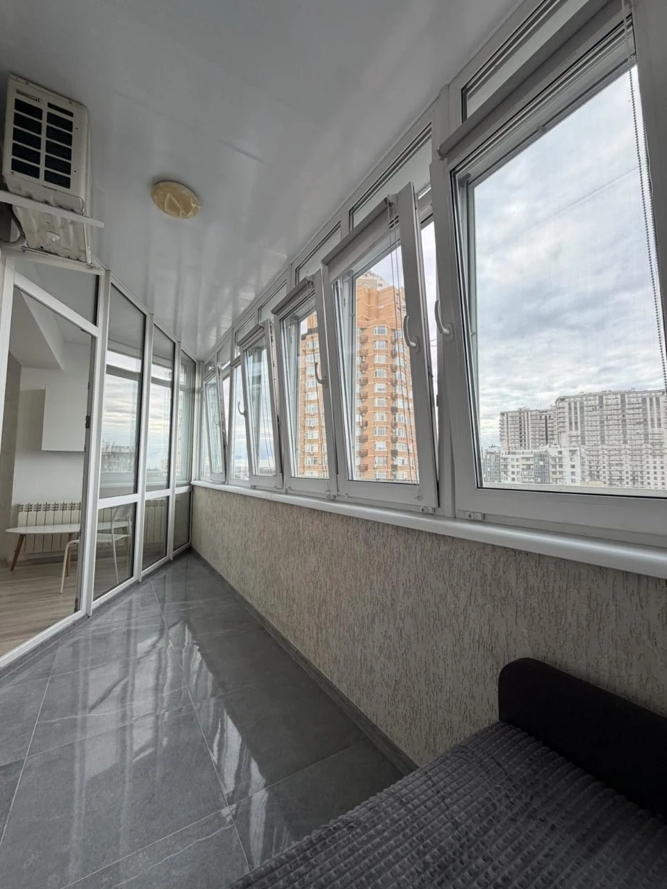 For sale, 1-room apartment in the residential complex "Semiramida", 5th district, Fonatana.