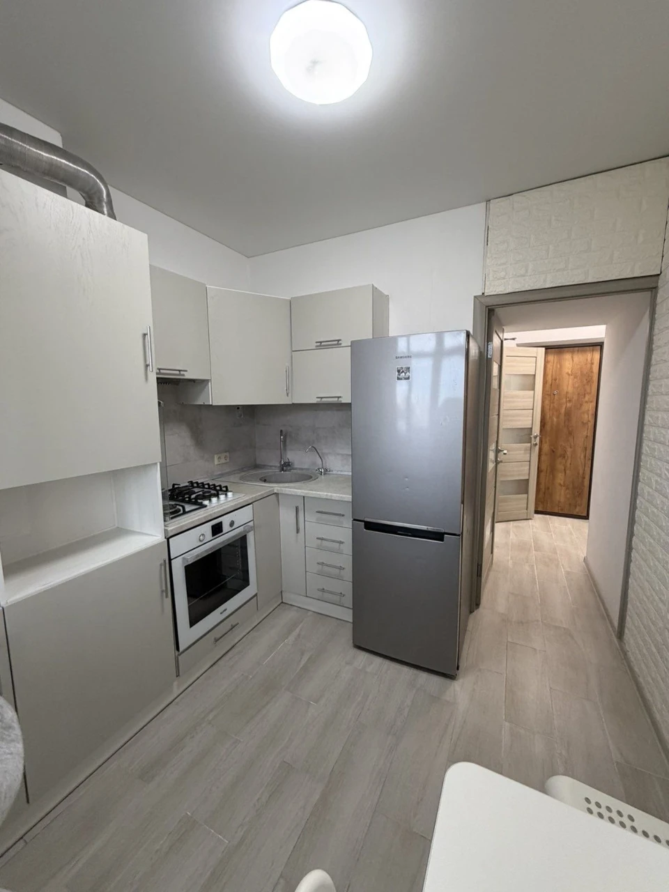 For sale, 1-room apartment in the residential complex "Semiramida", 5th district, Fonatana.