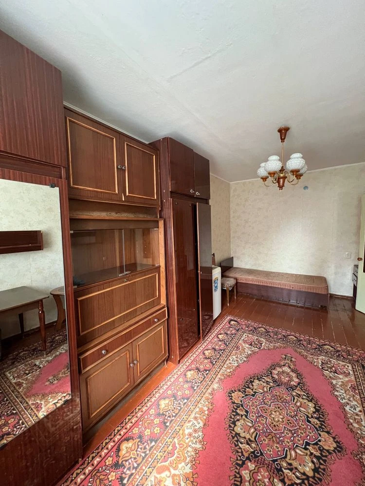 Продаж 1-х кімн, вул, Дніпровське шосе, поверх 2/5, площа 30