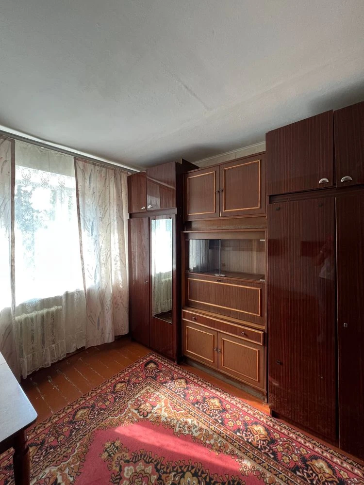 Продаж 1-х кімн, вул, Дніпровське шосе, поверх 2/5, площа 30