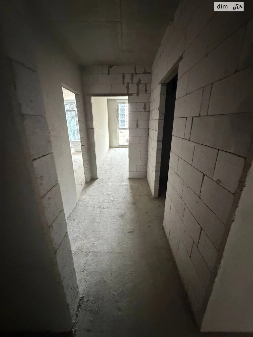 Sale of an Apartment in "Senat" Complex, Ivano-Frankivsk