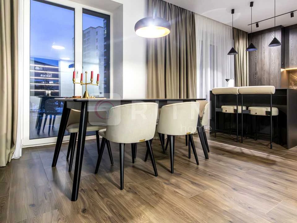 Apartment. Ivano-Frankivsk, Juliana Pelechka Street