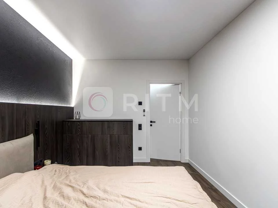 Apartment. Ivano-Frankivsk, Juliana Pelechka Street