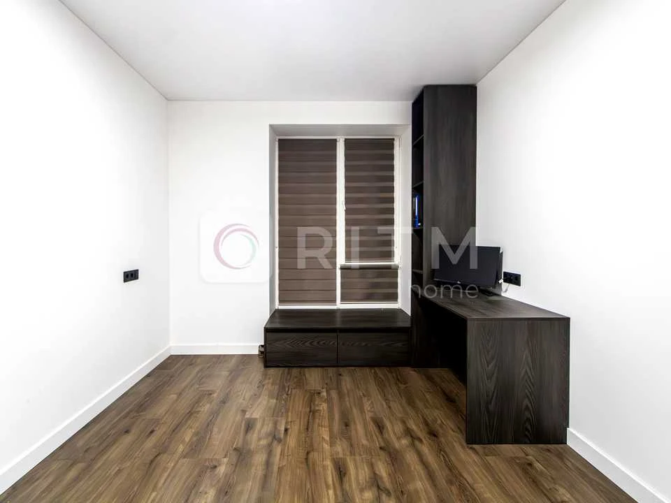 Apartment. Ivano-Frankivsk, Juliana Pelechа Street
