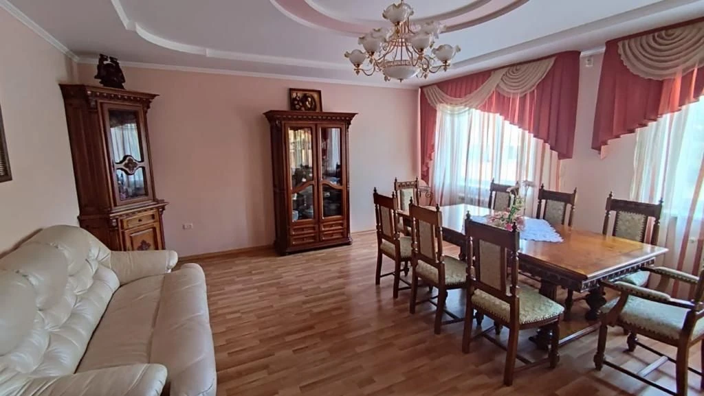 180 m2 House in the Göt Prag area