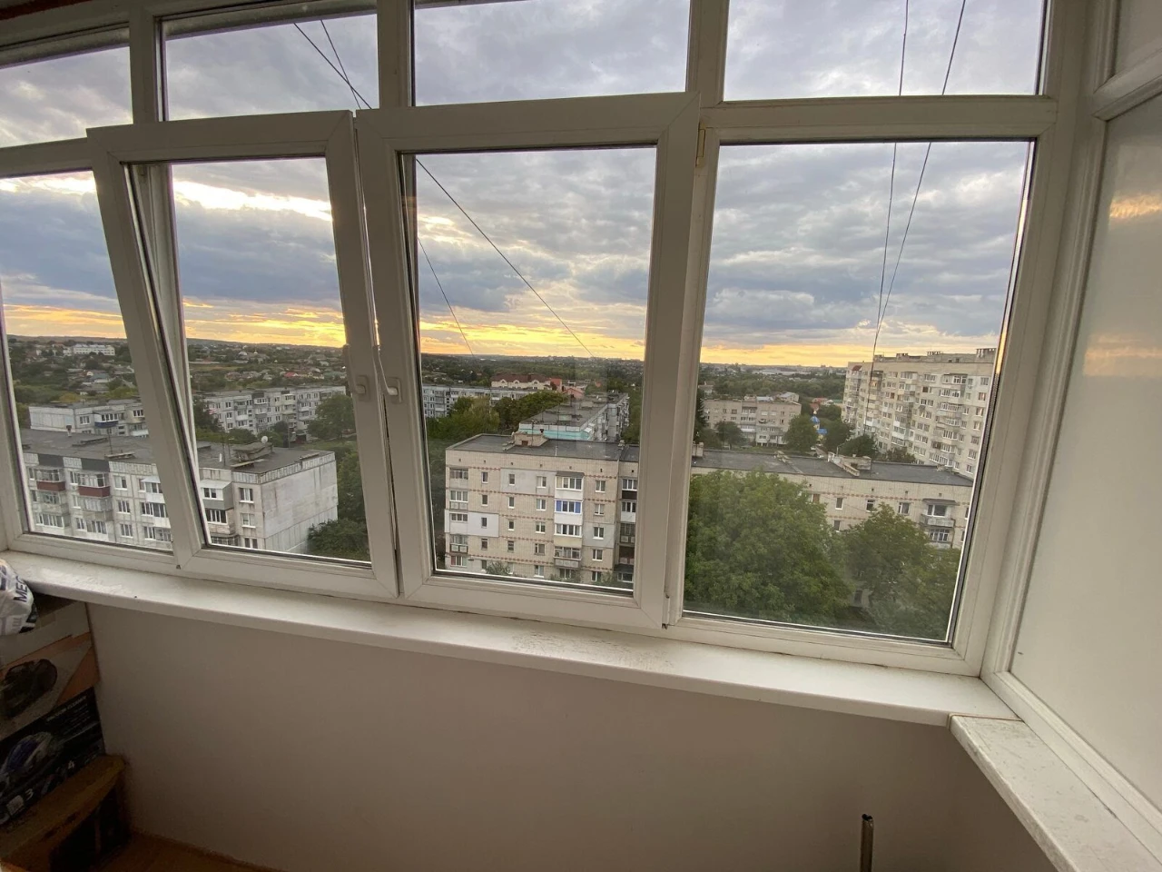 Терміновий продаж 2 к квартири Ракове 28892 R011
