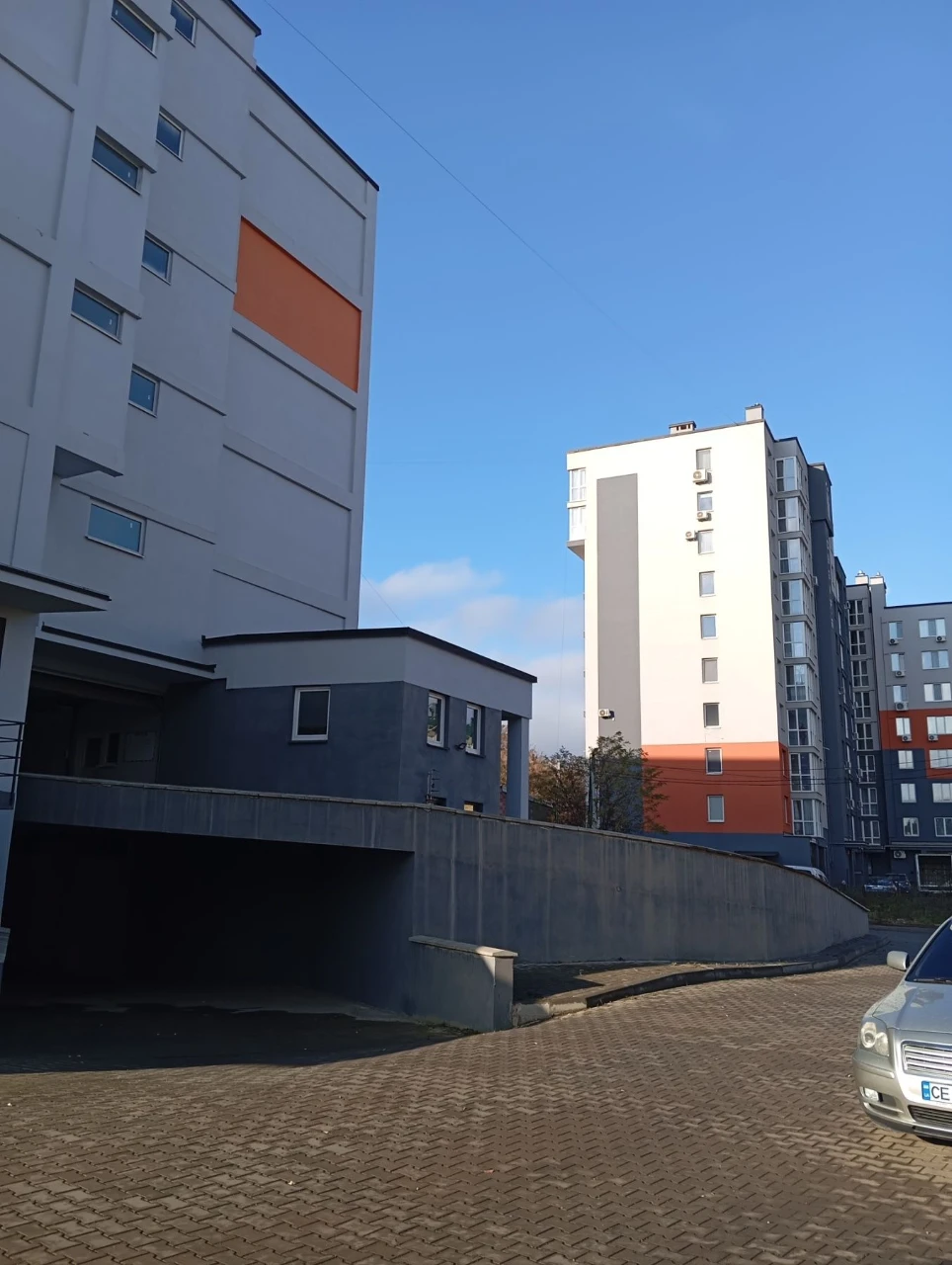Продажа гаража в многоуровневом паркинге с охраной и видеонаблюдением