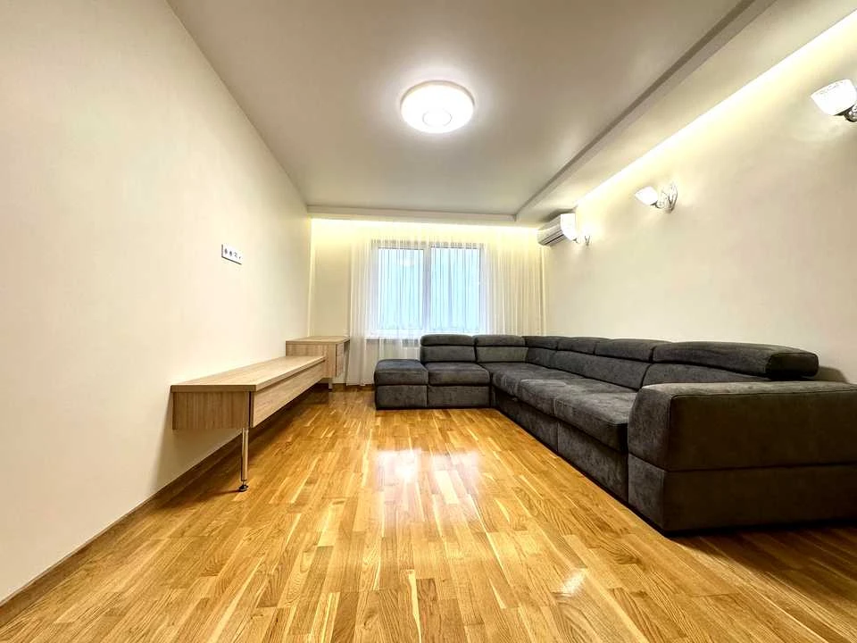 Apartment. Tyraspolskaya st., Kyiv