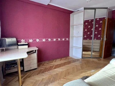 Apartment. Ivan Vykhovs Street, Kyiv