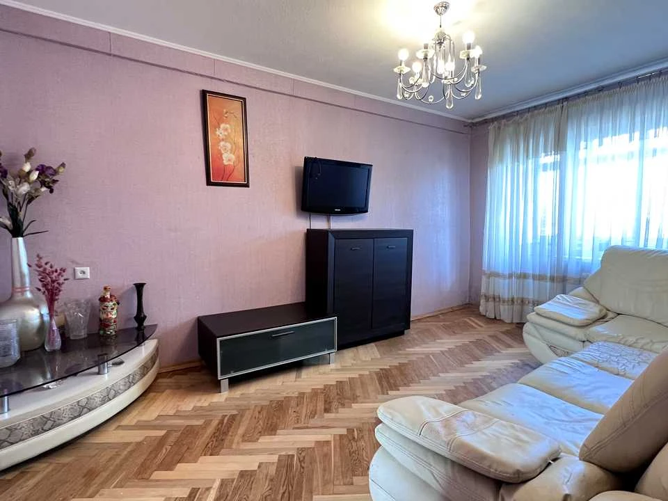 Apartment. Ivan Vykhovs Street, Kyiv