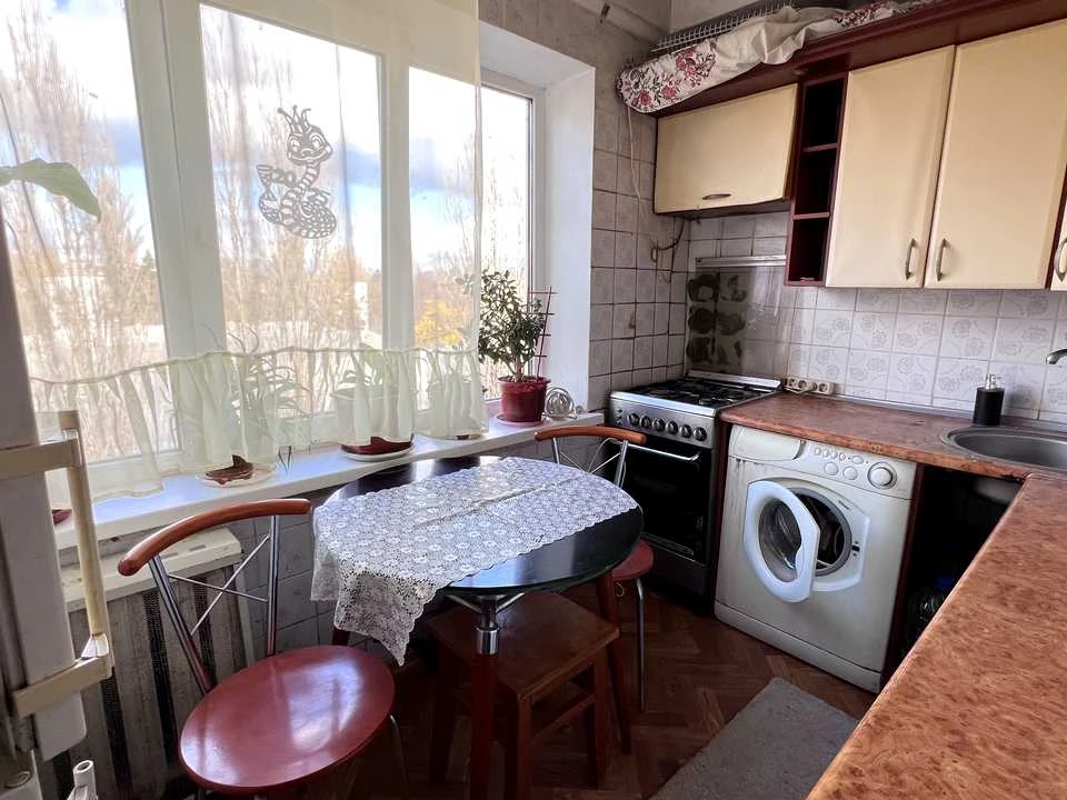 Apartment. Ivan Vykhovs Street, Kyiv