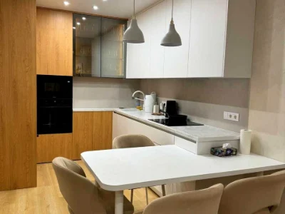 Apartment. Kyiv, Berezhyi Prospect.