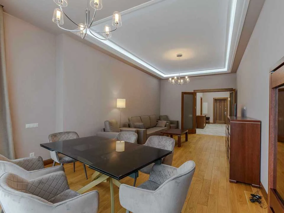 Apartment. Klovsky uzviz, Kyiv