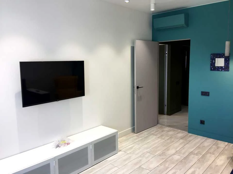 Apartment. Lower Key Street, Kyiv