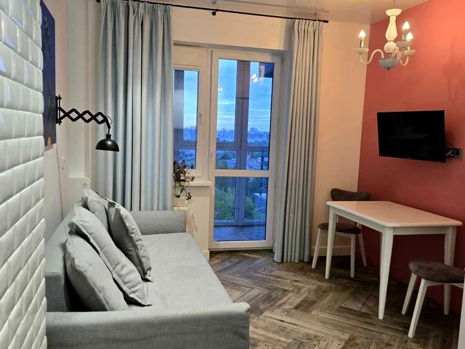 Apartment. Lower Key Street, Kyiv