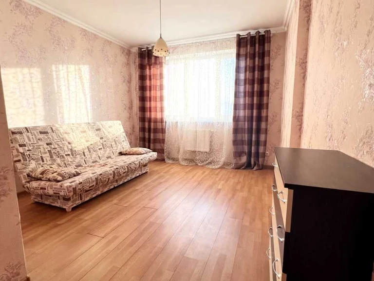 Квартира. Київ, вулиця Петра Калнишевського