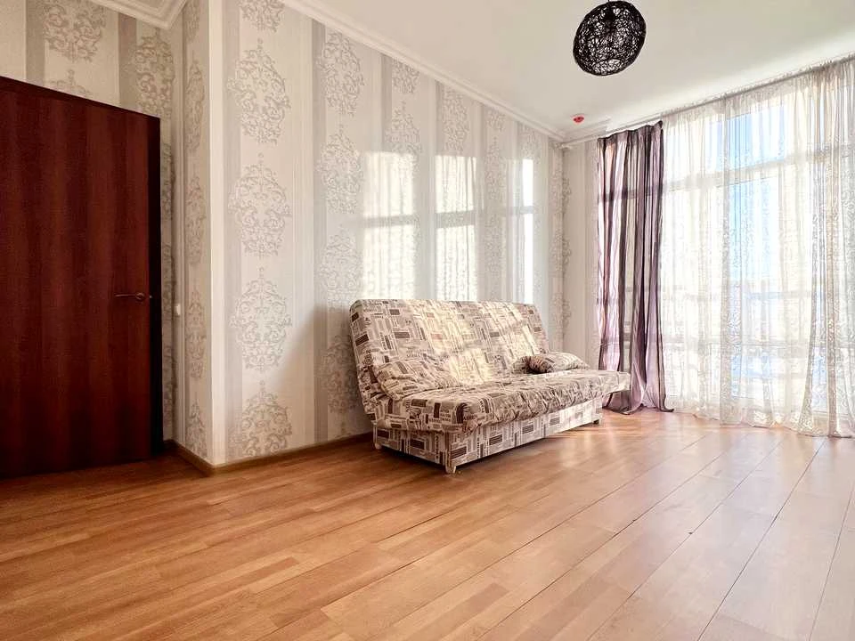 Apartment. Petro Kalnyshchevska Street, Kyiv