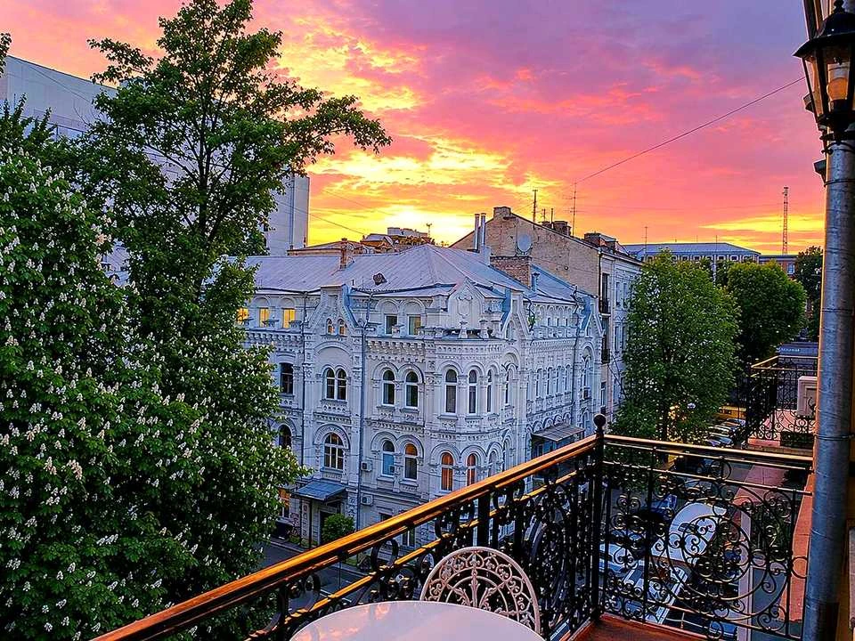 Квартира. Київ, Мала Житомирська вулиця