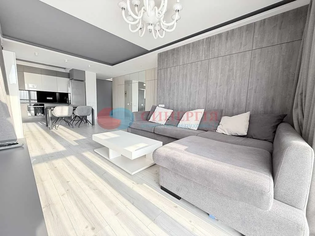 Сдается 2-комнатная квартира 63 м², ул. Джона Маккейна, 1Б