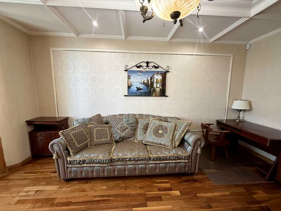 Apartment. Holosiivsky Prospect, Kyiv