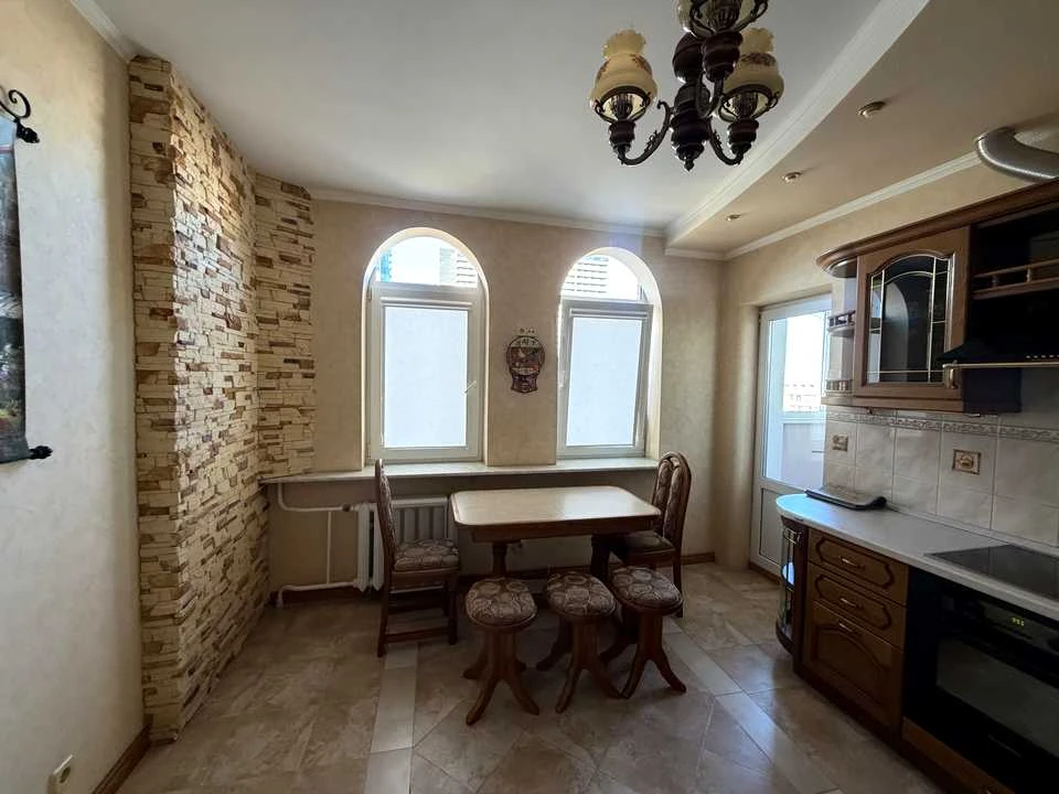 Apartment. Holosiivsky Prospect, Kyiv