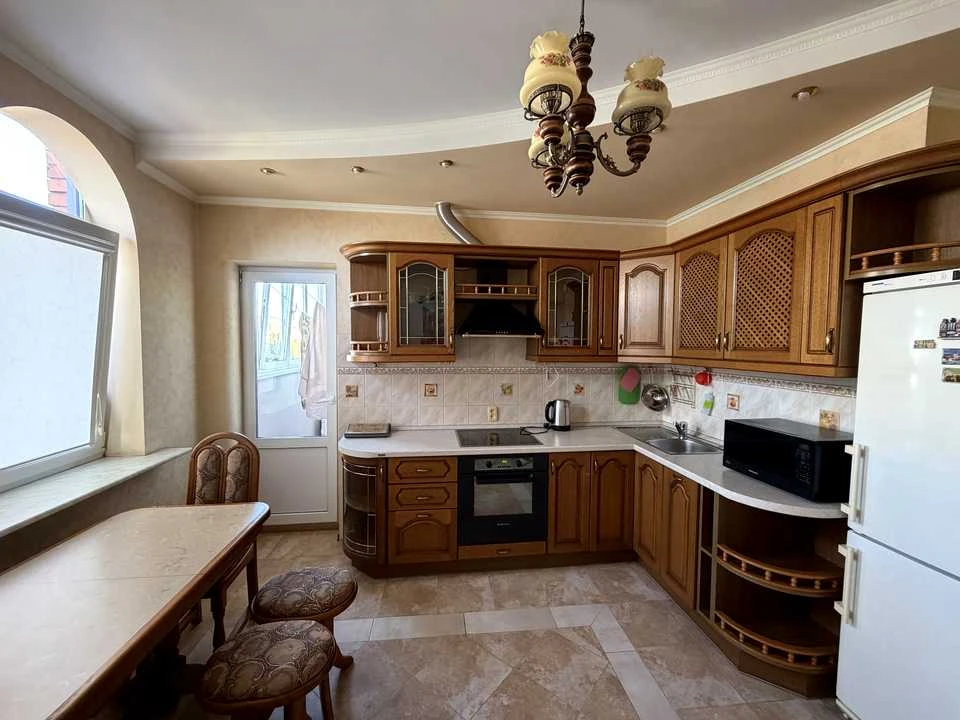 Apartment. Holosiivsky Prospect, Kyiv