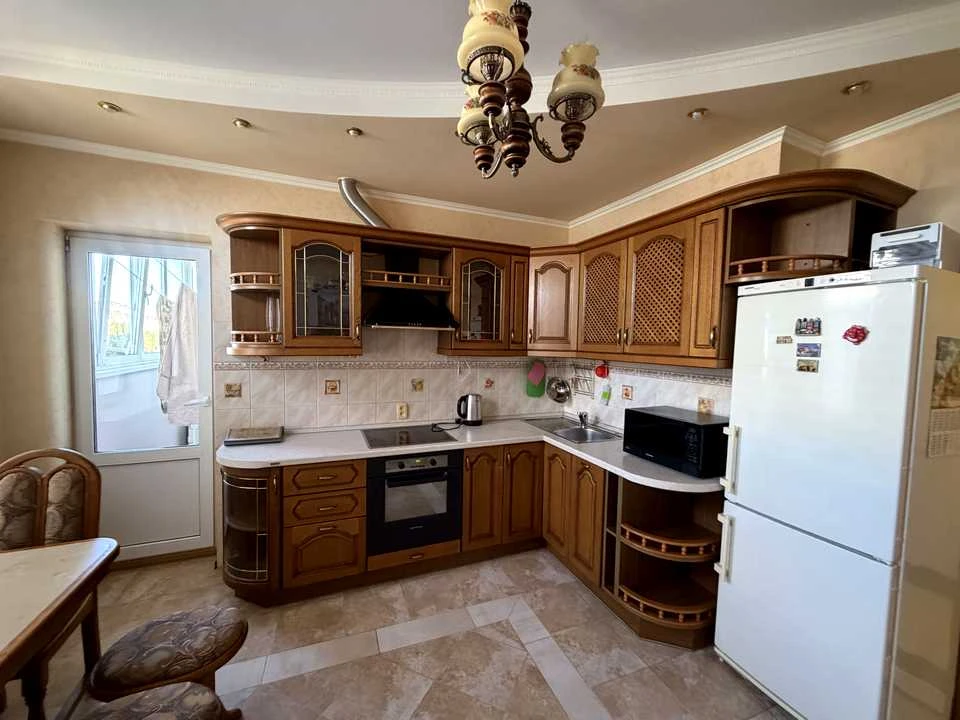 Apartment. Holosiivsky Prospect, Kyiv