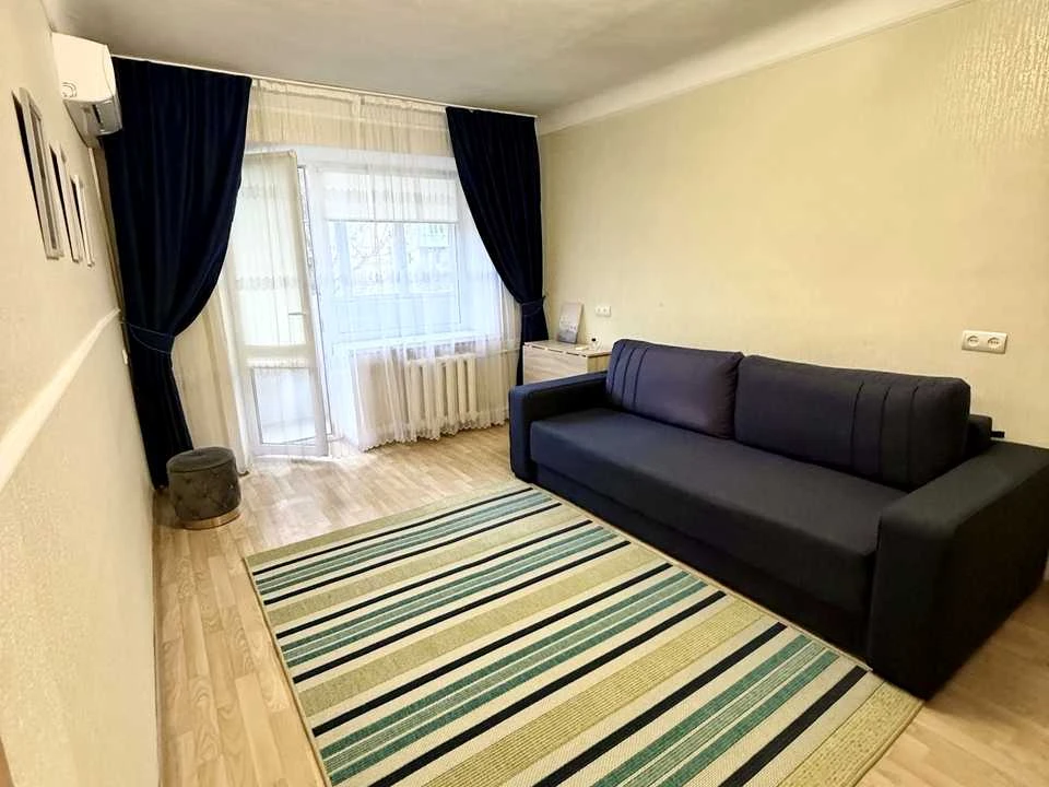 One-bedroom Apartment. Danila Shcherbakivsky Street, Kyiv